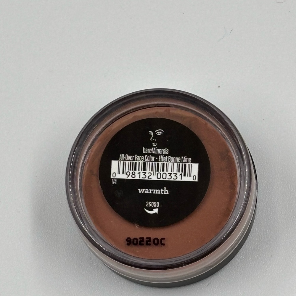 bareMinerals Faux Tan All-Over Face Color - Mini Size 0.85g / 0.03oz - Picture 2 of 3